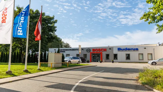 Elektroinstrumentu servisa centrs Rīgā